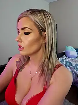 Snapshot of ellieconradxo chatting on January 2025 05:56:01 PM ellieconradxo online show from January 2025 05:56:01 PM