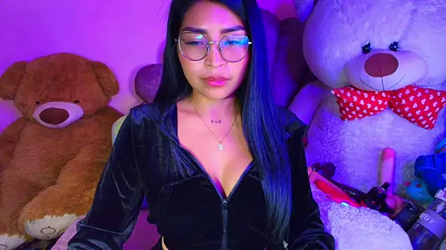 Pocahontascute 33 online show from June 2026 01:10:02 AM