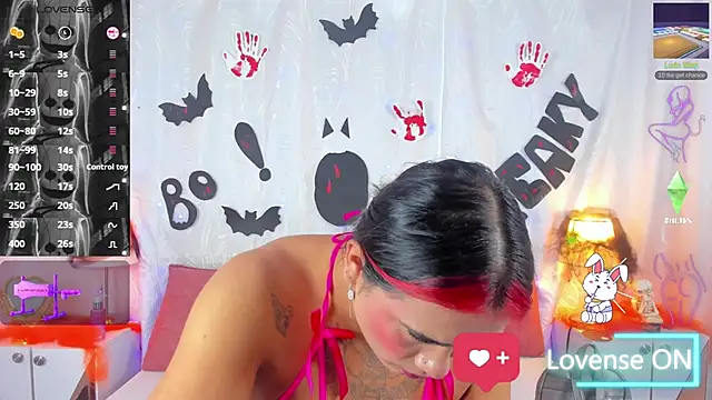 CristalSofiaHOT online show from October 2025 11:42:02 AM