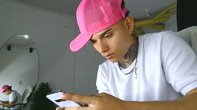 Skartoliver online show from October 2025 01:51:02 AM