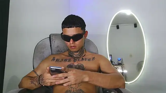 Skartoliver online show from September 2025 02:54:01 AM
