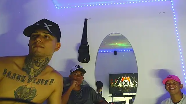 Skartoliver online show from September 2025 05:32:02 AM