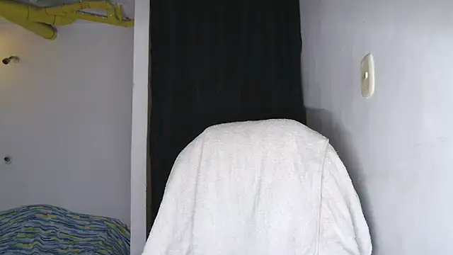 Skartoliver online show from September 2025 11:49:02 AM