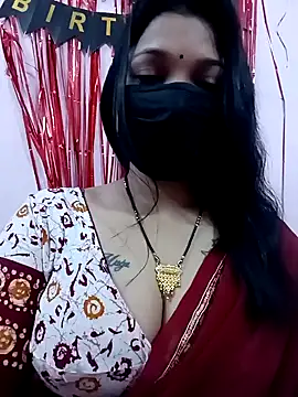 Snapshot of Beauty-khan chatting on February 2025 05:16:01 PM Beauty-khan online show from February 2025 05:16:01 PM