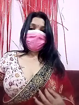 Snapshot of Beauty-khan chatting on February 2025 09:23:01 PM Beauty-khan online show from February 2025 09:23:01 PM