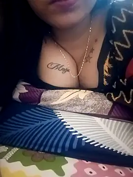 Snapshot of Beauty-khan chatting on October 2025 11:58:01 PM Beauty-khan online show from October 2025 11:58:01 PM