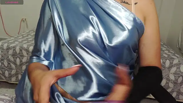 Snapshot of umarany chatting on November 2025 10:24:01 PM umarany online show from November 2025 10:24:01 PM