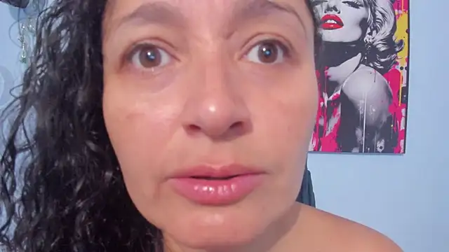 Snapshot of _luna__sweet_ chatting on September 2025 07:26:02 AM luna sweet online show from September 2025 07:26:02 AM
