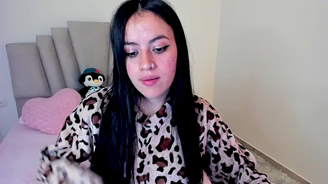 Alli cooper online show from March 2025 04:24:02 AM