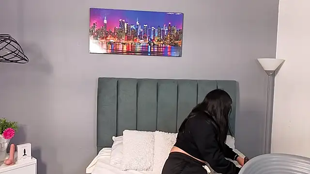 Snapshot of Alli_cooper chatting on April 2026 11:33:01 AM Alli cooper online show from April 2026 11:33:01 AM