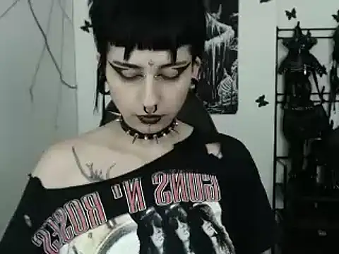n0sferatus   online show from October 2025 02:32:01 AM