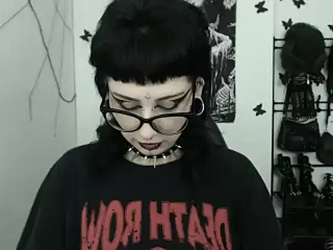 n0sferatus   online show from December 2025 04:03:02 AM