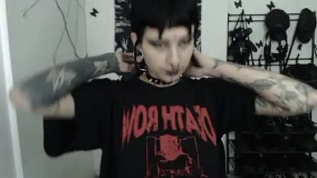 n0sferatus   online show from November 2025 11:36:02 AM