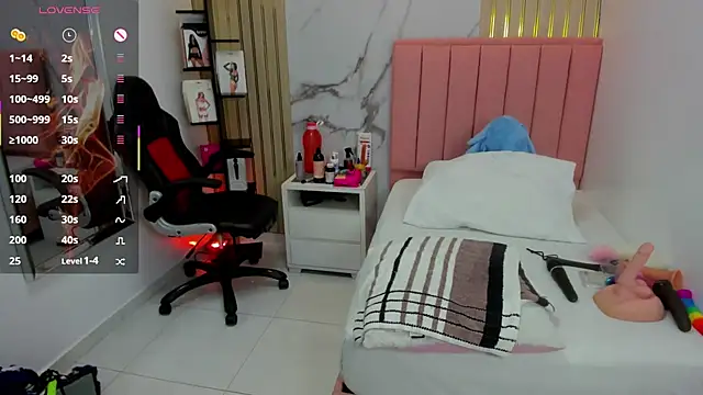 CATIAJONES online show from June 2026 07:01:01 PM