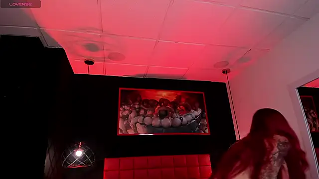 Megan wolf1  online show from November 2025 03:40:01 AM