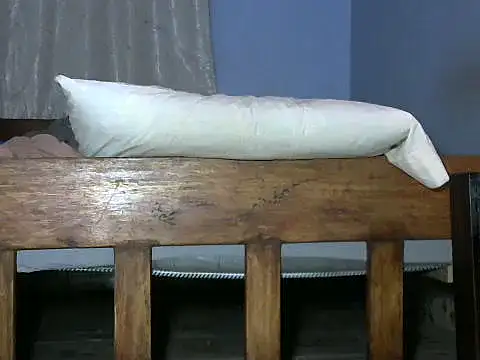 Whitelover online show from November 2025 01:45:01 AM