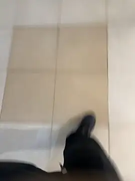 Black-mamba-madingo online show from December 2025 10:47:01 AM