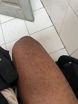 Snapshot of Black-mamba-madingo chatting on April 2026 03:41:01 PM Black-mamba-madingo online show from April 2026 03:41:01 PM