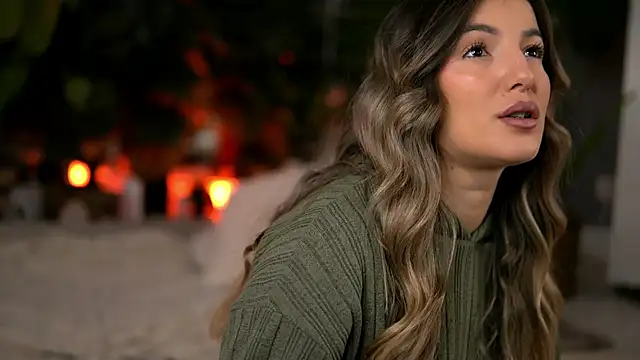 KellyMathews online show from February 2026 03:08:01 AM