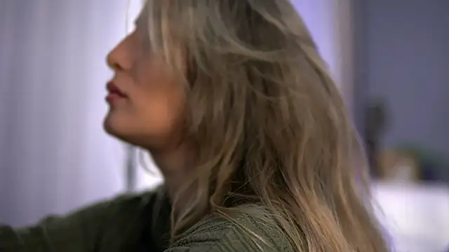 KellyMathews online show from November 2025 02:49:02 AM