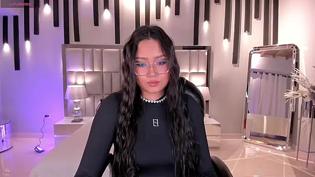 AmberLewis  online show from November 2025 03:35:02 AM