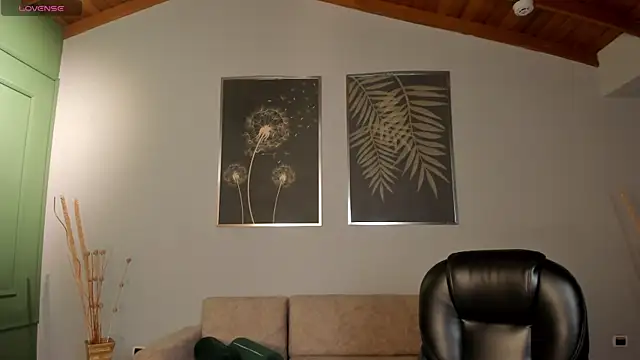 AmberLewis  online show from October 2025 03:05:01 AM