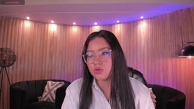 AmberLewis  online show from November 2025 03:21:02 AM