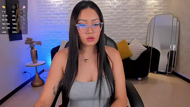 AmberLewis  online show from October 2025 02:34:01 AM