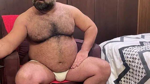 HAIRY ARAB SULTAN online show from April 2026 07:38:02 PM