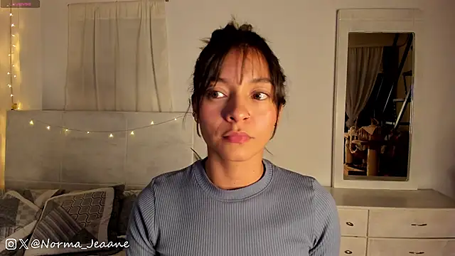 Snapshot of Norma-Jeaane chatting on February 2025 11:37:02 PM Norma-Jeaane online show from February 2025 11:37:02 PM