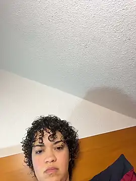 rafamarianoofc online show from April 2026 09:39:33 PM