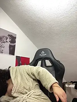 Snapshot of rafamarianoofc chatting on March 2025 04:34:02 PM rafamarianoofc online show from March 2025 04:34:02 PM