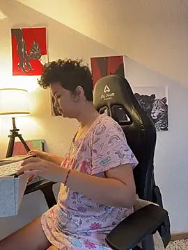 Snapshot of rafamarianoofc chatting on October 2025 09:22:02 AM rafamarianoofc online show from October 2025 09:22:02 AM