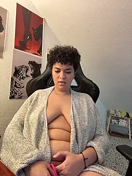 Snapshot of rafamarianoofc chatting on November 2025 05:06:02 PM rafamarianoofc online show from November 2025 05:06:02 PM