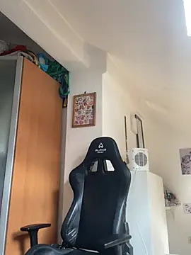 Snapshot of rafamarianoofc chatting on March 2025 10:24:01 AM rafamarianoofc online show from March 2025 10:24:01 AM