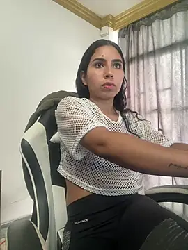 bella-black online show from June 2026 03:39:02 PM