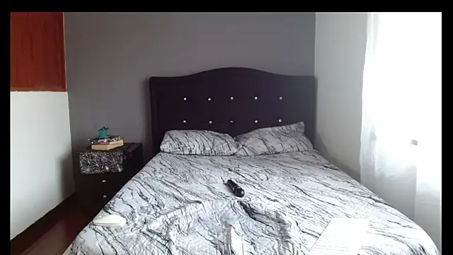 Emilia 1995 online show from March 2026 01:38:02 PM