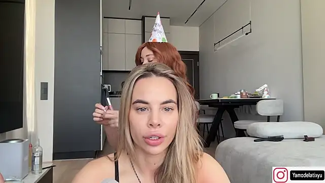 diffgirls2 online show from May 2026 07:29:02 AM