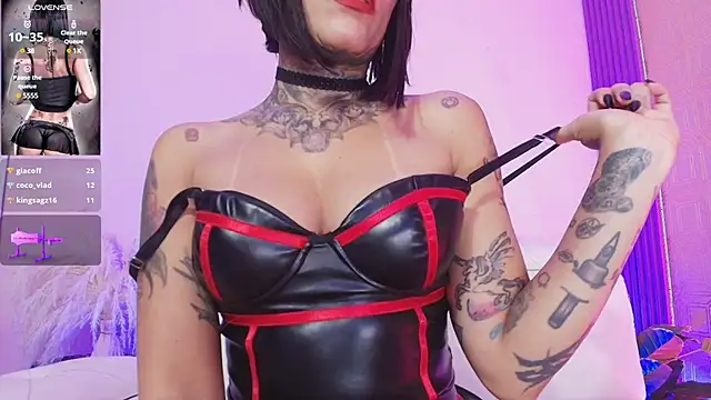 ABRILFACCINI online show from February 2025 04:54:01 PM
