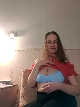 Evelina cute online show from November 2025 08:02:01 PM