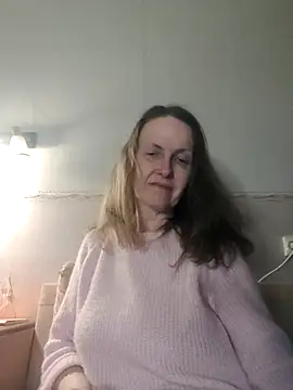 Evelina cute online show from January 2026 07:17:01 PM