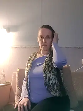 Evelina cute online show from December 2025 01:28:02 PM