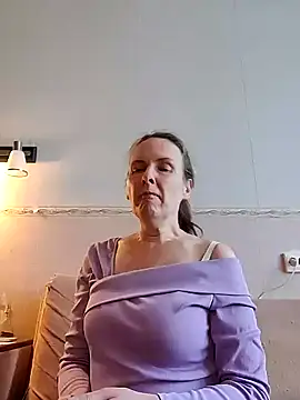 Evelina cute online show from November 2025 10:36:02 AM