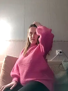 Snapshot of Evelina_cute chatting on February 2025 05:19:02 PM Evelina cute online show from February 2025 05:19:02 PM