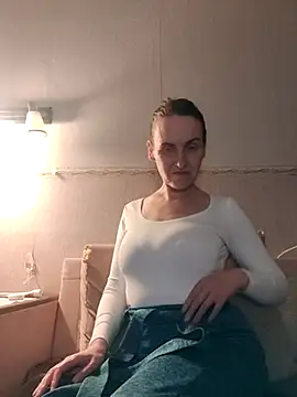 Evelina cute online show from November 2025 05:17:02 PM