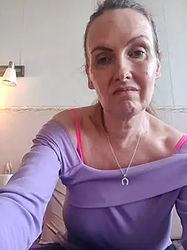 Evelina cute online show from March 2026 01:22:02 PM