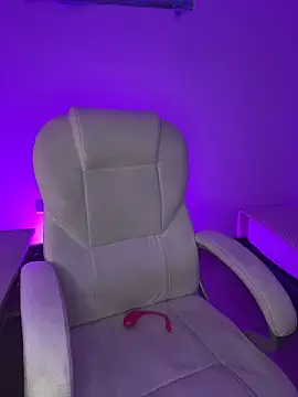 nyna 1 online show from February 2026 10:54:01 PM