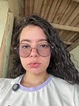 Snapshot of Antoniart_ chatting on November 2025 02:31:02 PM Antoniart online show from November 2025 02:31:02 PM