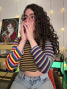 Snapshot of Antoniart_ chatting on October 2025 03:39:01 AM Antoniart online show from October 2025 03:39:01 AM