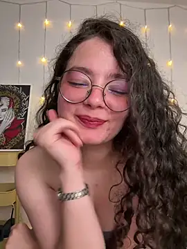 Snapshot of Antoniart_ chatting on March 2025 04:30:02 AM Antoniart online show from March 2025 04:30:02 AM